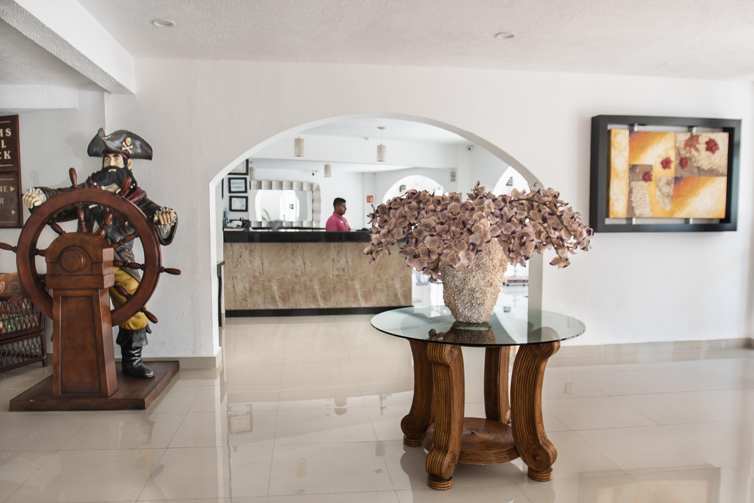 Hotel Calypso Cancún Extérieur photo