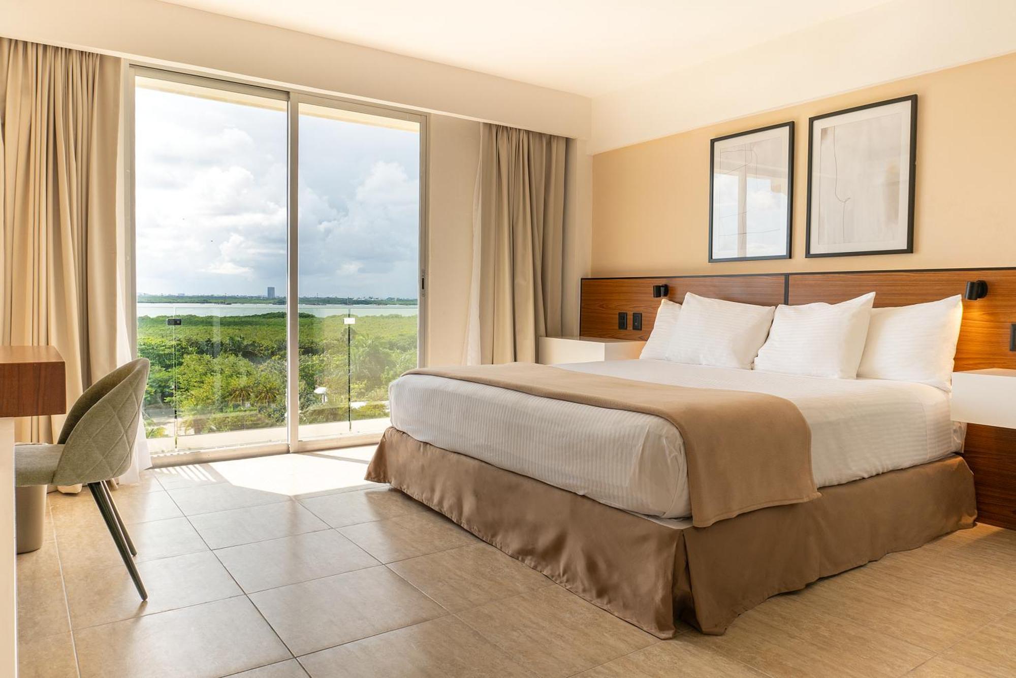 Hotel Calypso Cancún Extérieur photo