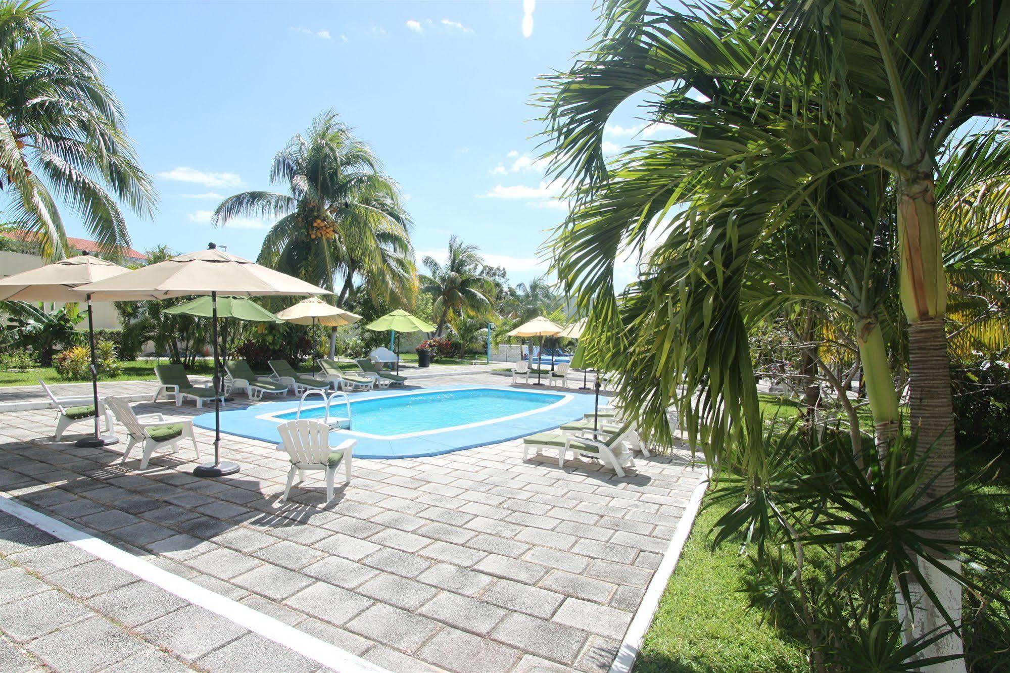 Hotel Calypso Cancún Extérieur photo